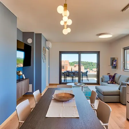 Prestige Penthouse *