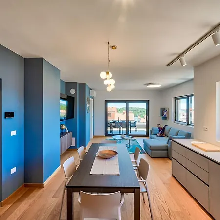 Prestige Penthouse *