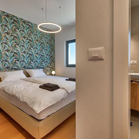 公寓 Prestige Penthouse 普拉